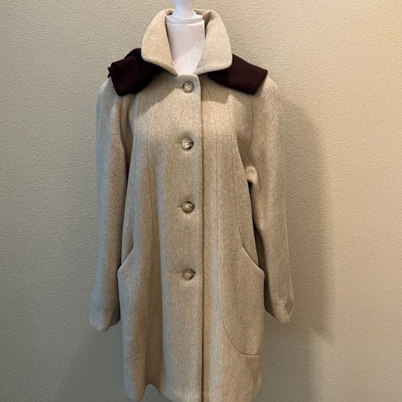 Michelle’ Francols Women’s Winter Coat - Picture 3 of 4
